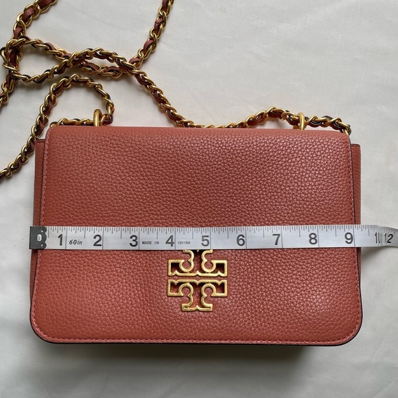 Tory Burch Britten Adjustable Shoulder Leather Purse - Picture 12 of 16